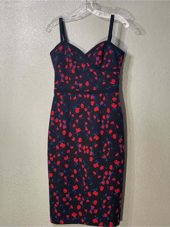 Black Halo Dresses & Skirts - Black Halo Daria Midi Dress with Red & Blue Floral Print - Size 4